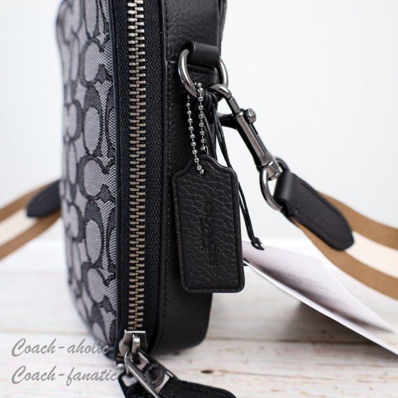 NWT Coach C8237 Stanton Crossbody In Signature Jacquard in Gunmetal/Black - Picture 8 of 14